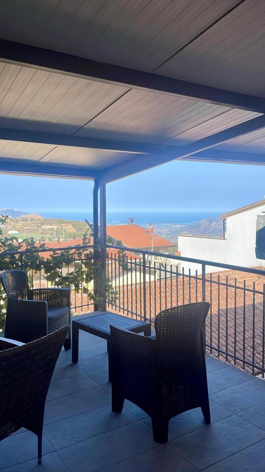 Affittacamere Il Vicoletto Aria Ona Villagrande Strisaili Exterior foto